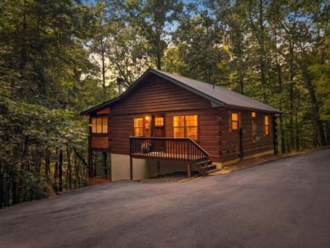 288 Ridgecrest Circle Ellijay GA 30540
