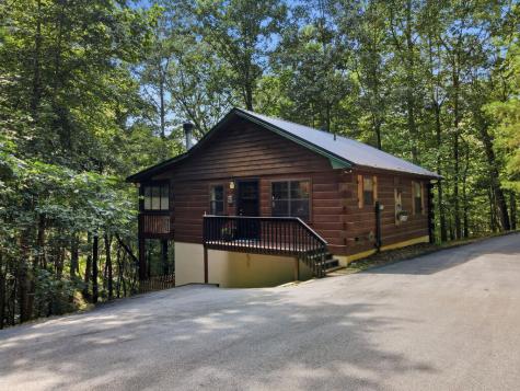 288 Ridgecrest Circle Ellijay GA 30540