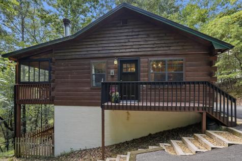 288 Ridgecrest Circle Ellijay GA 30540