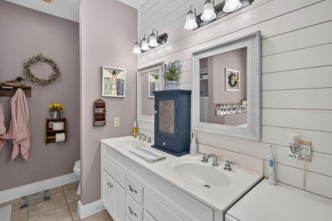 137 Noblet Drive Hiawassee GA 30646