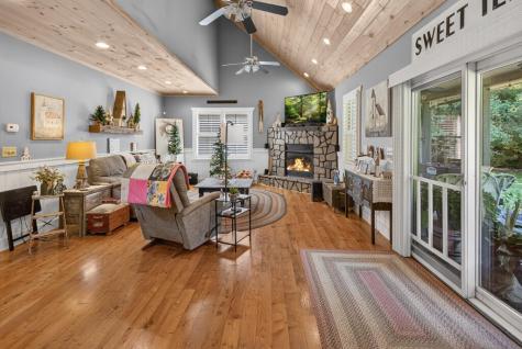 137 Noblet Drive Hiawassee GA 30646