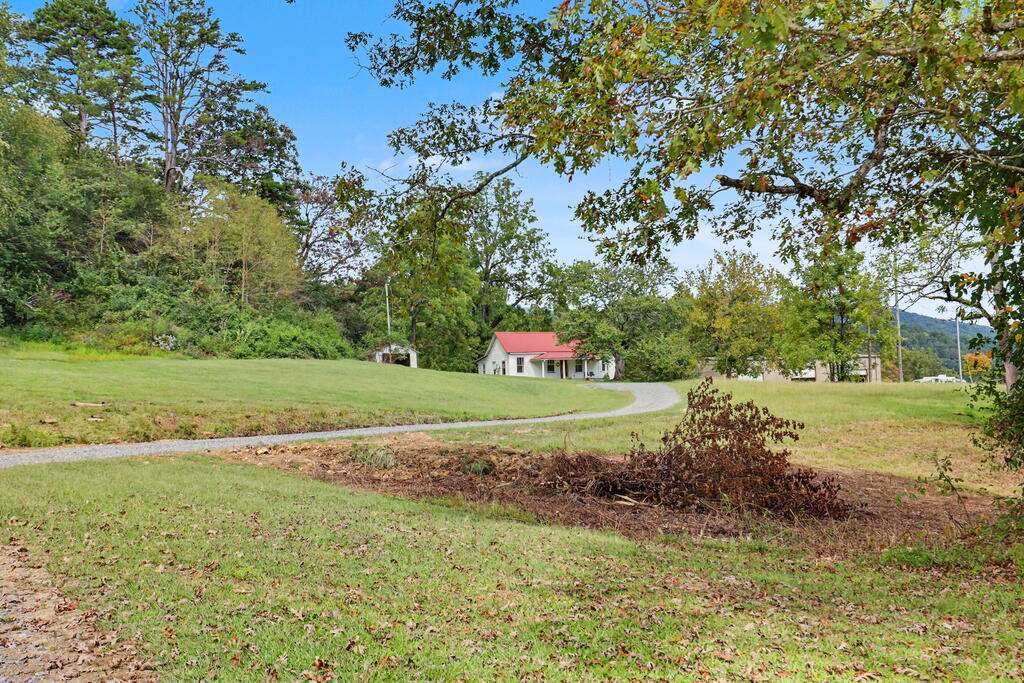 565 Tomotla Road Marble NC 28905