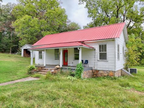 565 Tomotla Road Marble NC 28905
