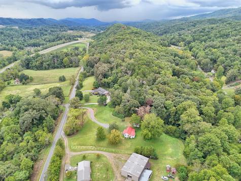 565 Tomotla Road Marble NC 28905