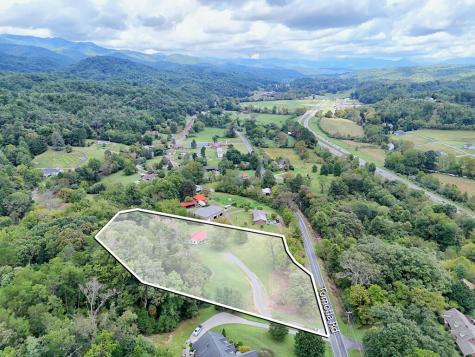 565 Tomotla Road Marble NC 28905
