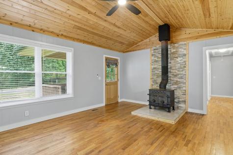 7741 Chatsworth Hwy/52w Ellijay GA 30540