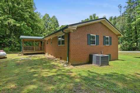 7741 Chatsworth Hwy/52w Ellijay GA 30540