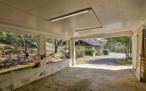 6086 Chatsworth Highway Ellijay GA 30540