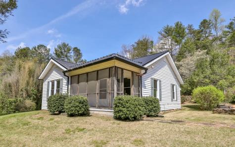 6086 Chatsworth Highway Ellijay GA 30540