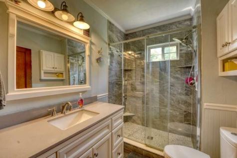 819 Valley River Avenue Murphy NC 28906
