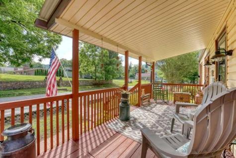 819 Valley River Avenue Murphy NC 28906