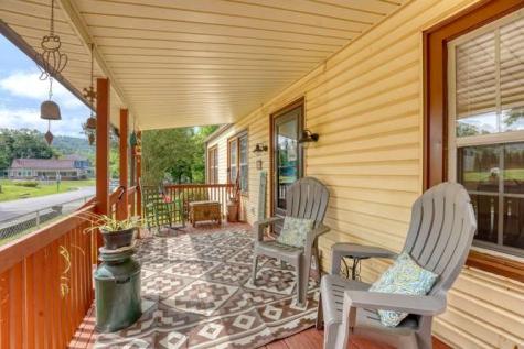 819 Valley River Avenue Murphy NC 28906