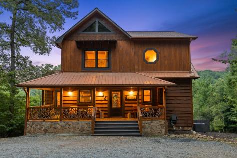 98 Shalom Lane Blue Ridge GA 30513