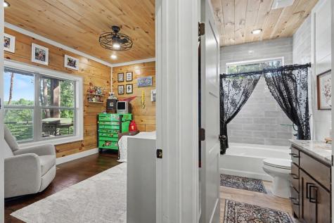 240 Pink Pig Lane Cherry Log GA 30522
