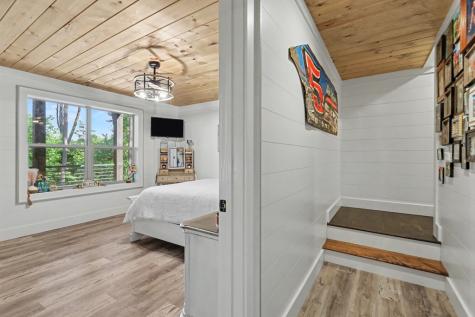 240 Pink Pig Lane Cherry Log GA 30522