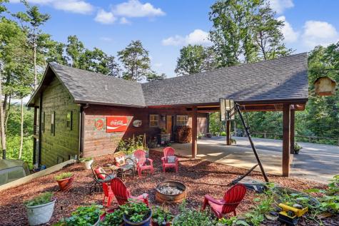 240 Pink Pig Lane Cherry Log GA 30522
