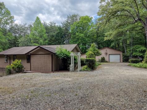 49 Thompson Drive Blairsville GA 30512