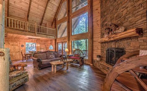 343 Muller Lane Ellijay GA 30540