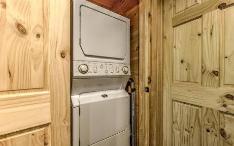 343 Muller Lane Ellijay GA 30540