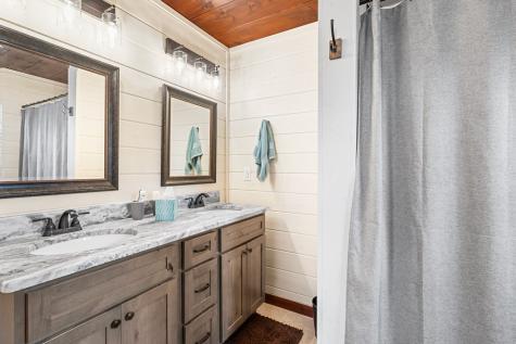 313 Lexington Drive Brasstown NC 28902