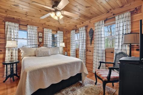 54 Channing Hollow Morganton GA 30560