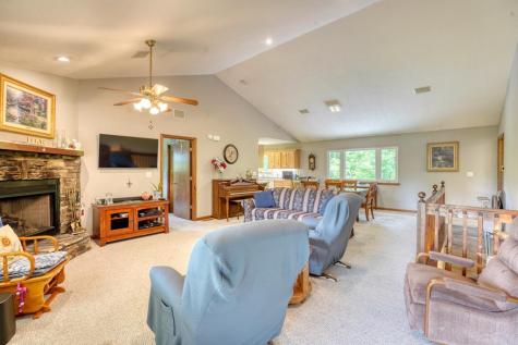 352 South Meadows Drive Hiawassee GA 30546