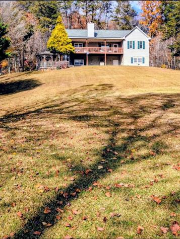 352 South Meadows Drive Hiawassee GA 30546