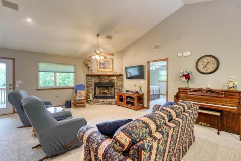 352 South Meadows Drive Hiawassee GA 30546
