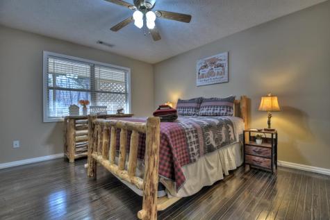 729 Matrix Lane Ellijay GA 30540