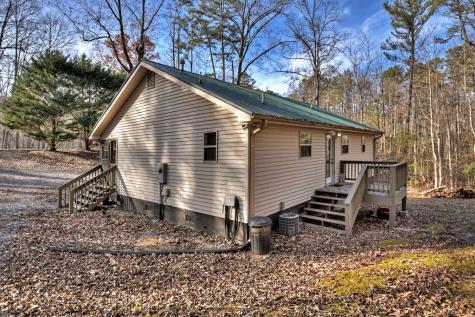 729 Matrix Lane Ellijay GA 30540