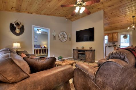 729 Matrix Lane Ellijay GA 30540
