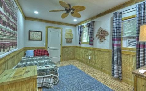 938 W Mountaintown Trail Ellijay GA 30540