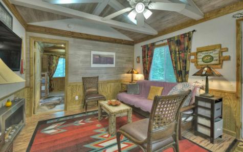 938 W Mountaintown Trail Ellijay GA 30540