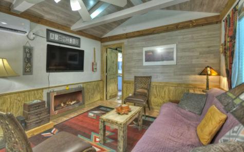 938 W Mountaintown Trail Ellijay GA 30540