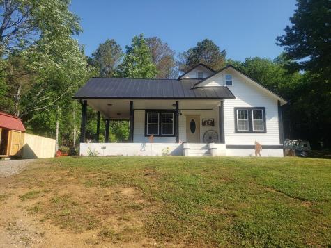 5842 Us Hwy 64 W Brasstown NC 28902