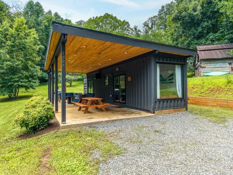 1824 Colwell Road Blue Ridge GA 30513