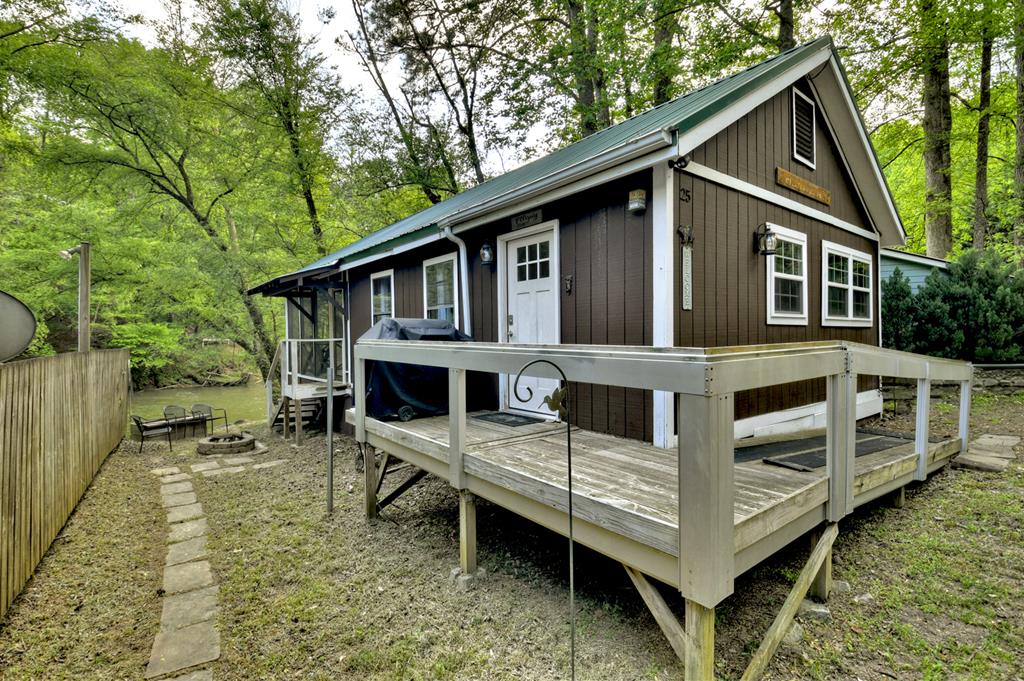 25 4th Street Ellijay GA 30540
