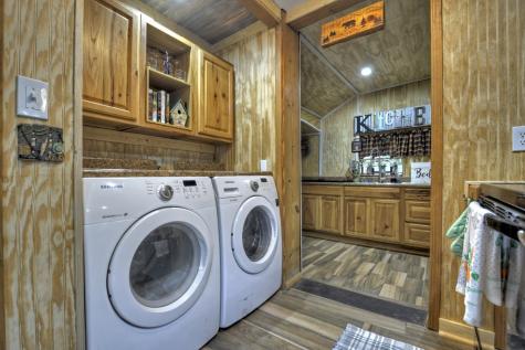 25 4th Street Ellijay GA 30540
