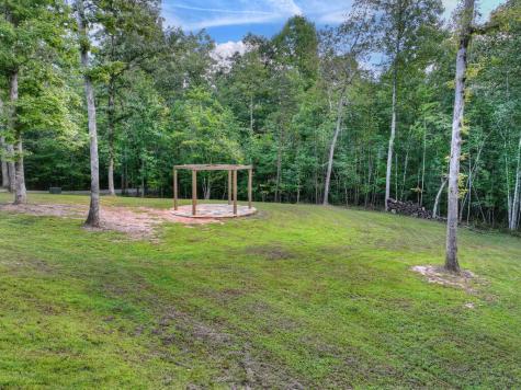 185 Pine Lane Mineral Bluff GA 30559