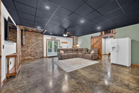 185 Pine Lane Mineral Bluff GA 30559