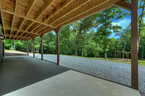 185 Pine Lane Mineral Bluff GA 30559