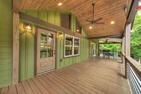 185 Pine Lane Mineral Bluff GA 30559