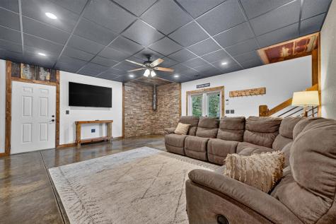 185 Pine Lane Mineral Bluff GA 30559