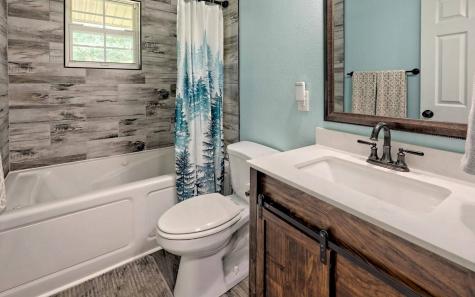 141 Fairview Avenue Blairsville GA 30512