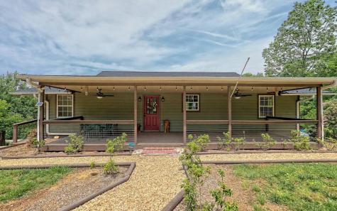 141 Fairview Avenue Blairsville GA 30512