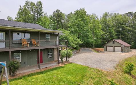 141 Fairview Avenue Blairsville GA 30512