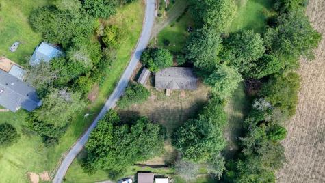 48 Green Trail Brasstown NC 28902