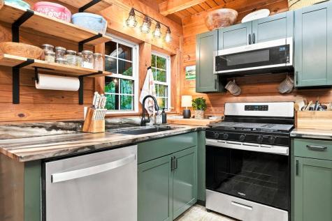 211 S Poplar Drive S Jasper GA 30143