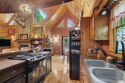 15 Noblet Drive Hiawassee GA 30546