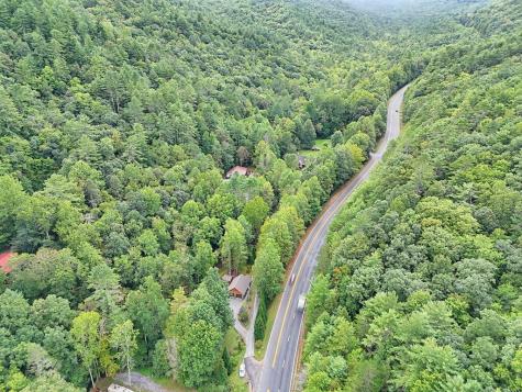 15 Noblet Drive Hiawassee GA 30546